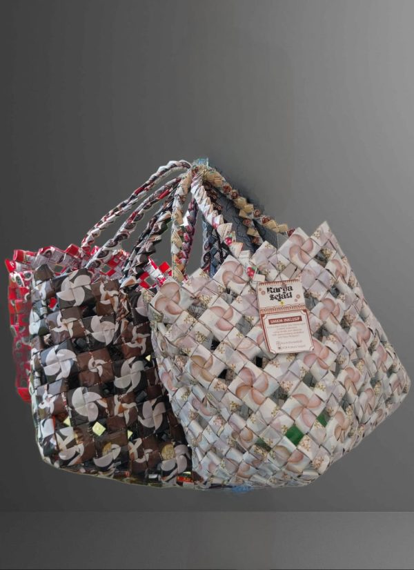 WhatsApp Image 2025-11-30 at 12.33.27 Tas Keranjang Kopi Instant