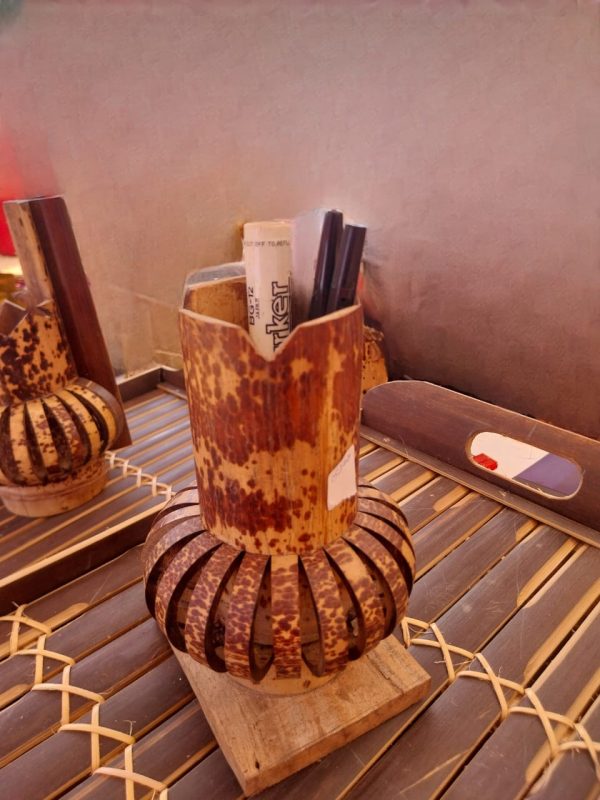 Vas Bunga dan Tempat Alat Tulis - Kerajinan Bambu-