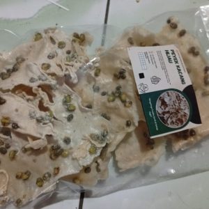 WhatsApp Image 2025-12-30 at 15.37.05 Peyek Kacang Hijau